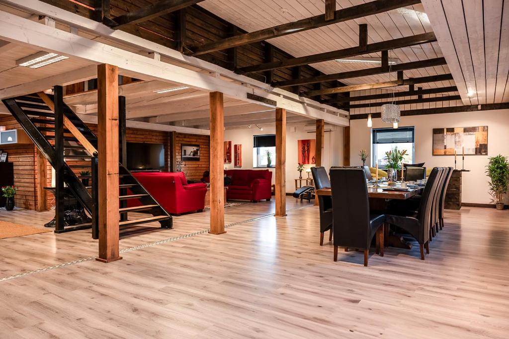 Unique Rustic Property In Skane Linderod Екстер'єр фото