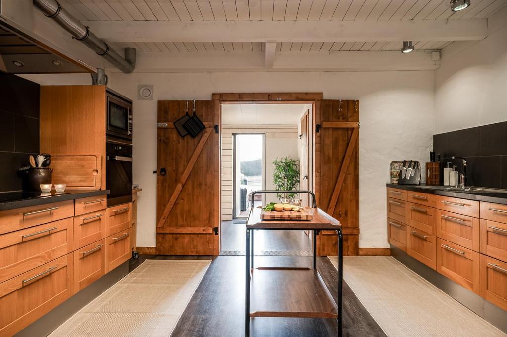 Unique Rustic Property In Skane Linderod Екстер'єр фото